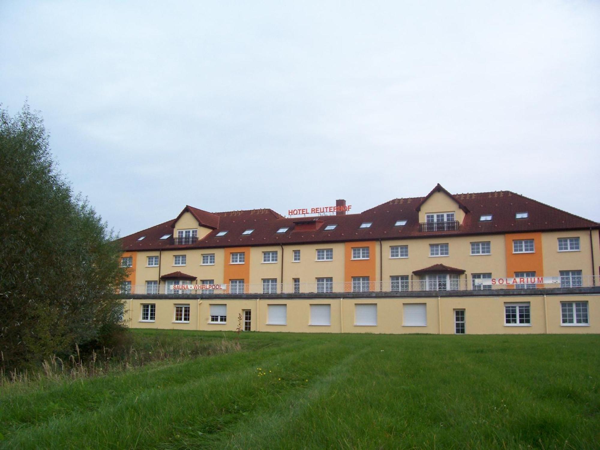 Hotel Reuterhof Reuterstadt Stavenhagen Εξωτερικό φωτογραφία